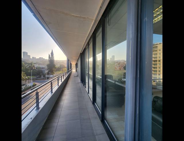 170M² OFFICE TO LET IN UMHLANGA CENTRAL